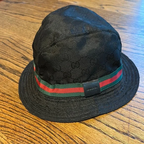 Gucci Black Bucket Hat with Green and Red Stripe Gucci | Accessories | Gucci Black Bucket Hat With Green And  main image 4
